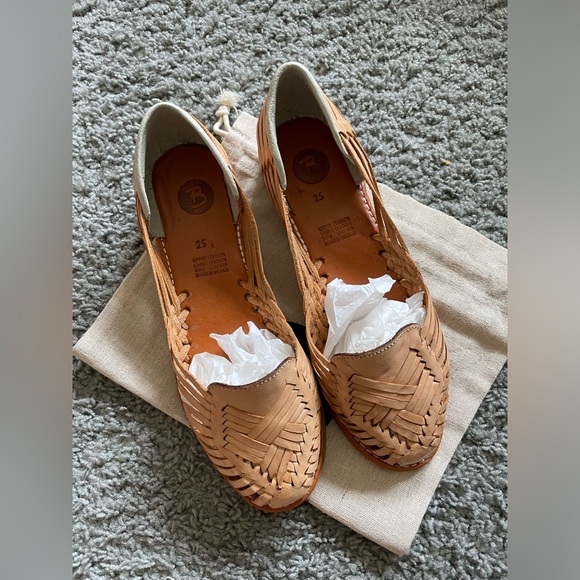 Bottomless Co Huarache Sandals - Picture 3 of 6